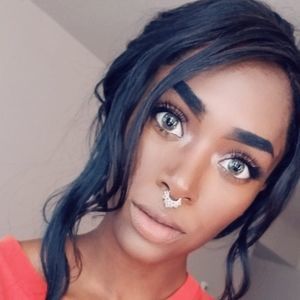 Meet your Posher, Jasmine